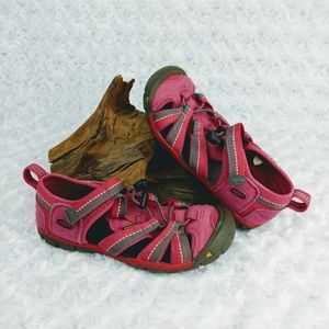 🏖️Keen newport waterproof girls sandals size 1